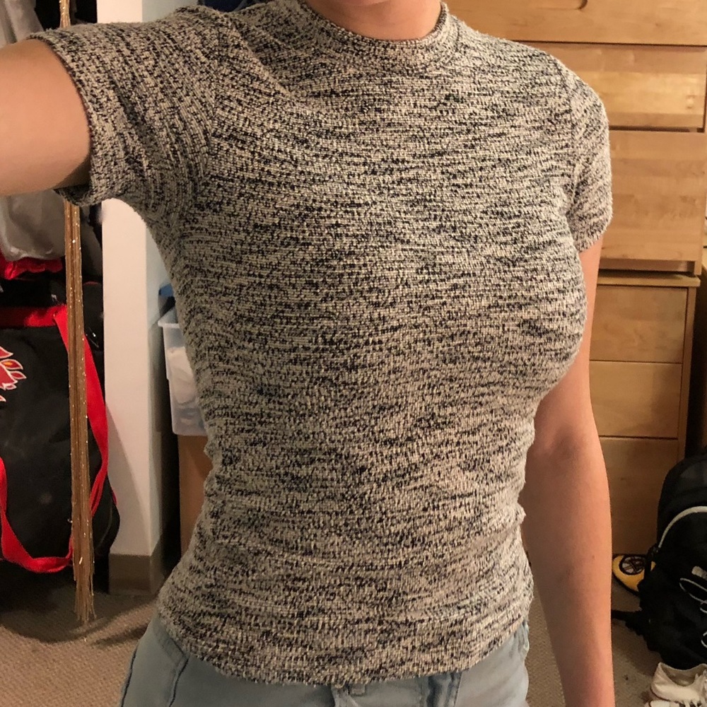 Super chic t-shirt cut in textured cotton